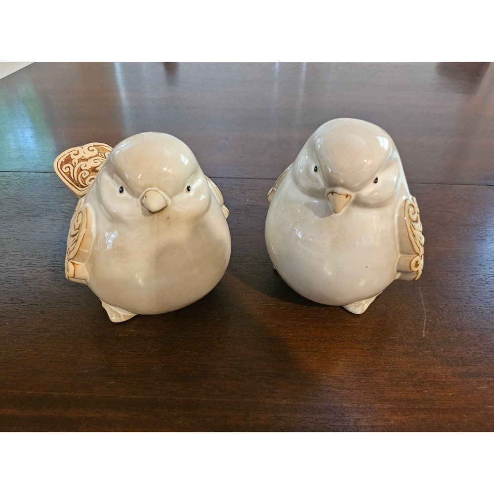 Set of 2 Ceramic Bird Figurine Set Home Decor Cream Tan Scroll Detail